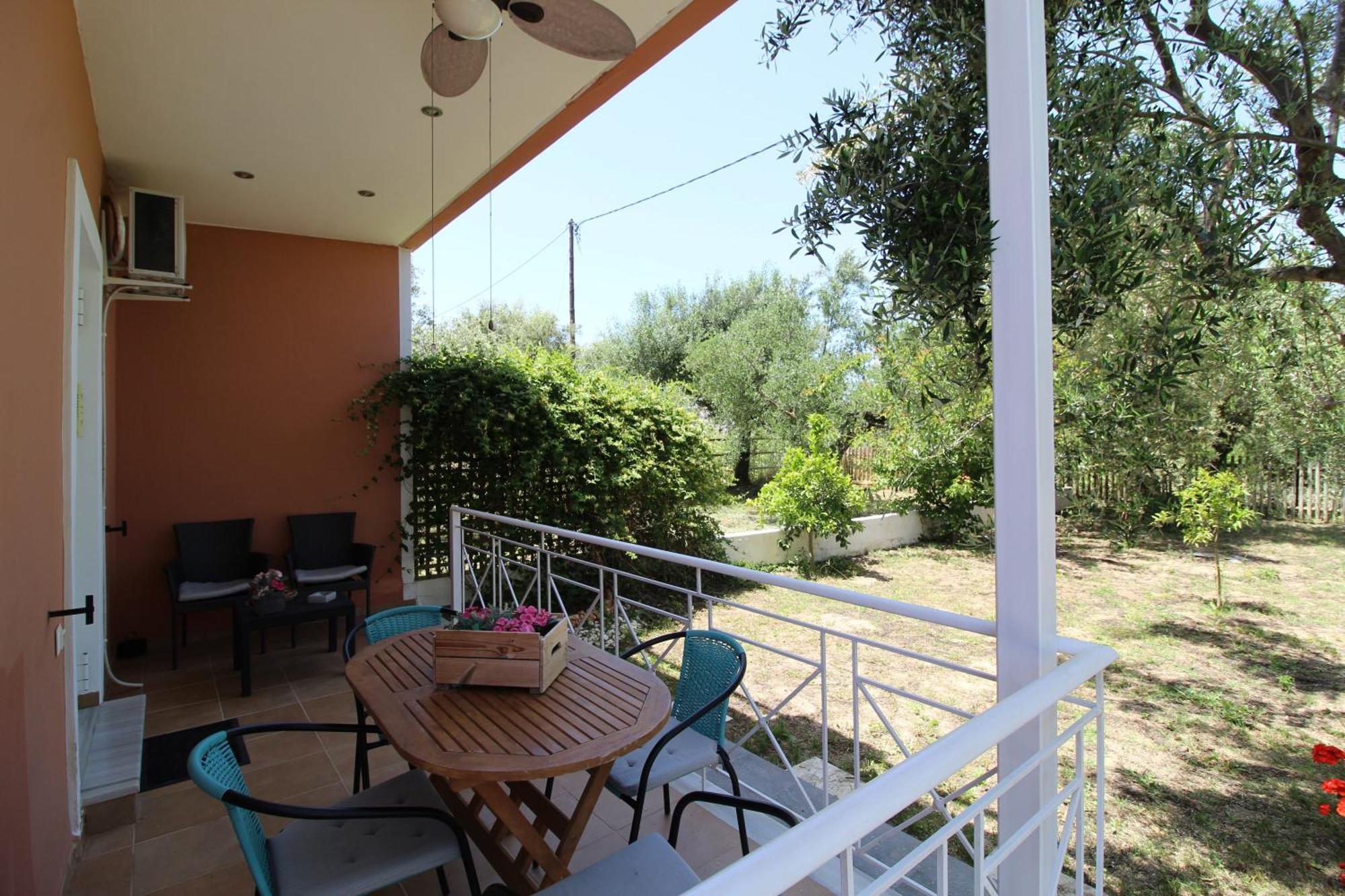 Laconian Collection Mavrovouni Beach House Gythio Bagian luar foto