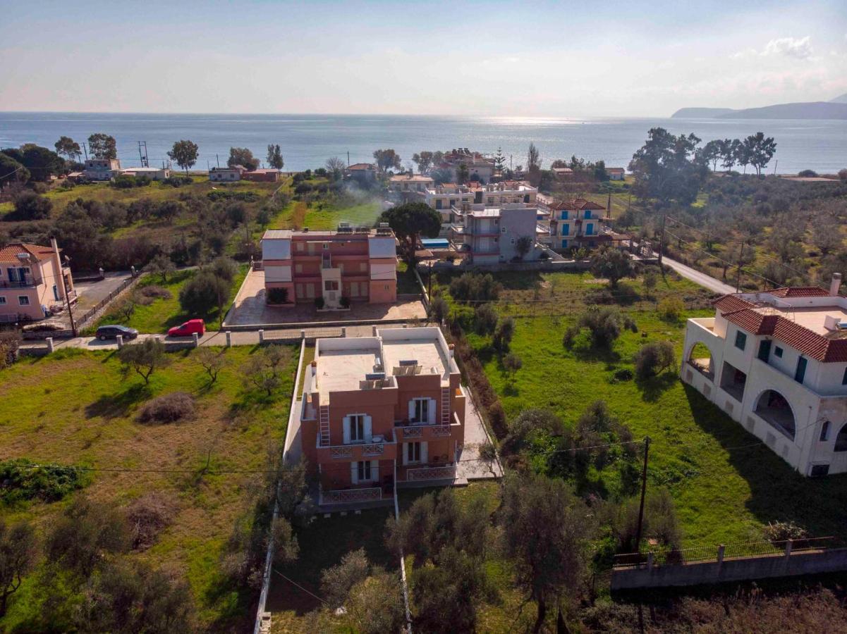 Laconian Collection Mavrovouni Beach House Gythio Bagian luar foto